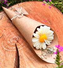 Carregar imagem no visualizador da galeria, Buquê Vela - Margarida  (Compra via Whatsapp)