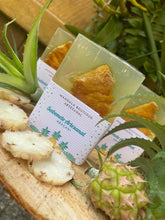 Carregar imagem no visualizador da galeria, Sabonete - Abacaxi