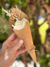 Carregar imagem no visualizador da galeria, Buquê Vela - Rosa (Compra via Whatsapp)