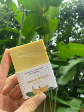 Carregar imagem no visualizador da galeria, Sabonete - Banana
