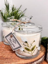 Carregar imagem no visualizador da galeria, Vela pássaro pintada a mão
